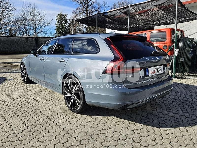Usata Volvo V90 R-Design 197 CV (144 kW) 2021 Liquid blue (721) Station wagon