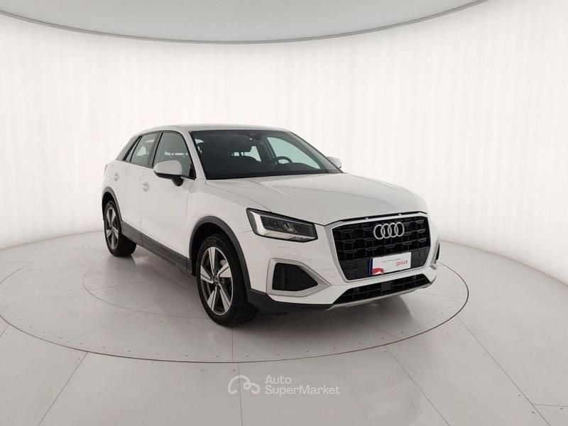 Usata Audi Q2 Admired 150 CV (110 kW) 2021 Bianco metallizzato SUV