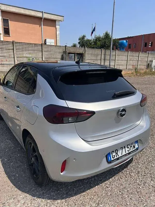 Usata Opel Corsa Elegance 75 CV (55 kW) 2023 Grigio Utilitaria