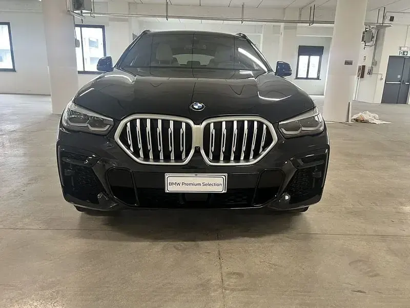 Usata BMW X6 M Sport 286 CV (210 kW) 2022 Nero SUV