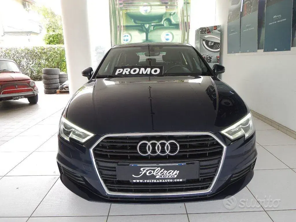 Usado Audi A3 150 CV (110 kW) 2020 Azul Berlina