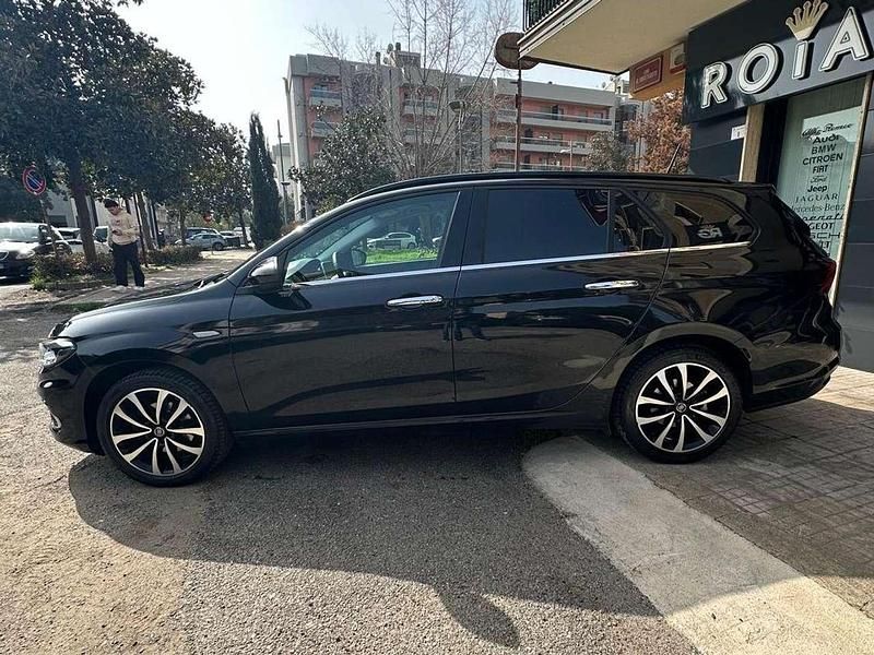 Usata Fiat Tipo Lounge 95 CV (69 kW) 2019 Blu/azzurro Station wagon