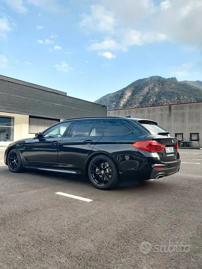 Usata BMW 520 M Sport 190 CV (139 kW) 2019 Nero Station wagon