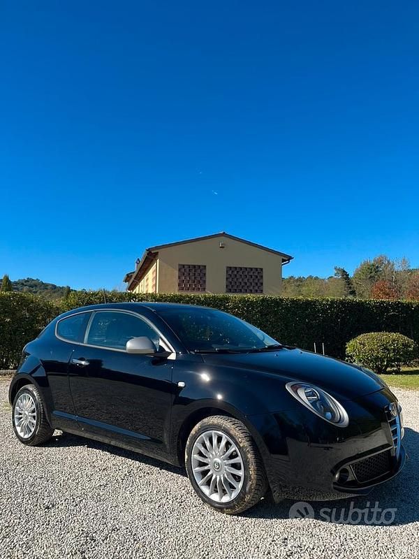 Usata Alfa Romeo MiTo 78 CV (57 kW) 2016 Nero Utilitaria