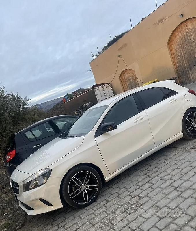 Usata Mercedes 180 109 CV (80 kW) 2016 Bianco Berlina