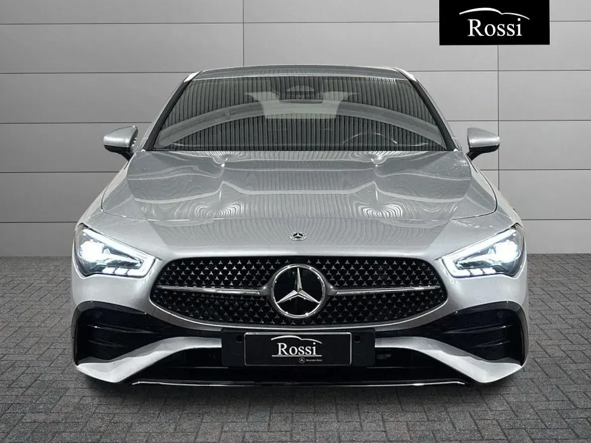 Usata Mercedes CLA180 Advanced Plus 116 CV (85 kW) 2024 Argento metallizzato Coupé