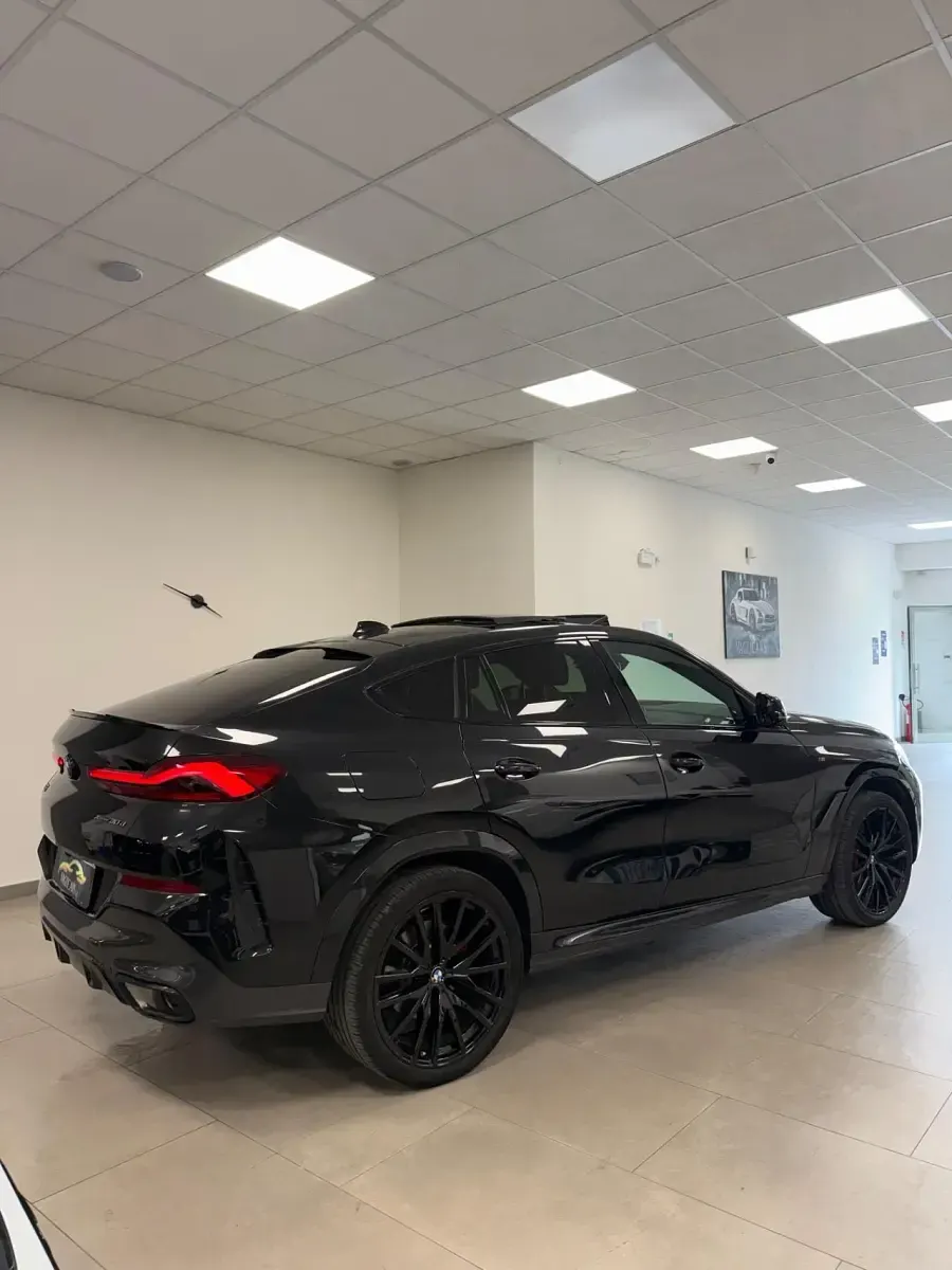 Brugt BMW X6 M Sport 285 HK (209 kW) 2023 Sort SUV
