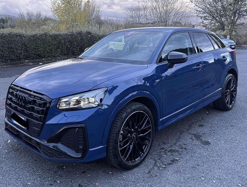 Usata Audi Q2 Ambiente 150 CV (110 kW) 2025 Blu SUV