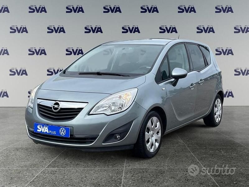 Usata Opel Meriva 95 CV (69 kW) 2012 Grigio Monovolume