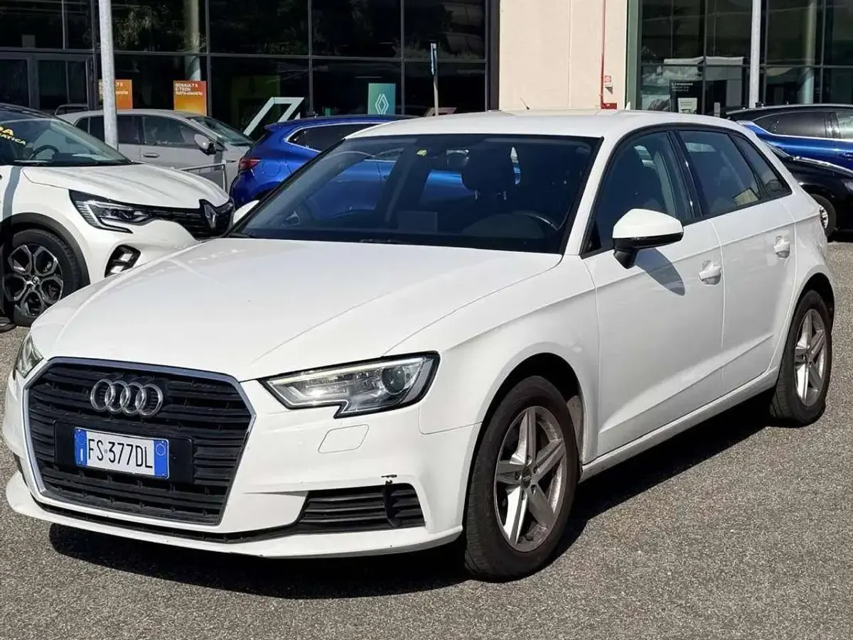 Usata Audi A3 Ambiente 116 CV (85 kW) 2018 Bianco Berlina