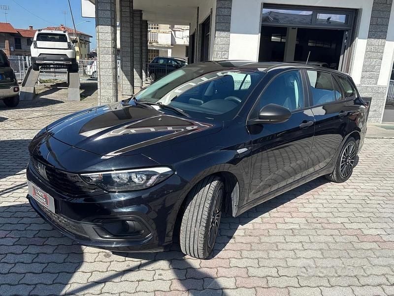 Usata Fiat Tipo 100 CV (73 kW) 2023 Nero Station wagon