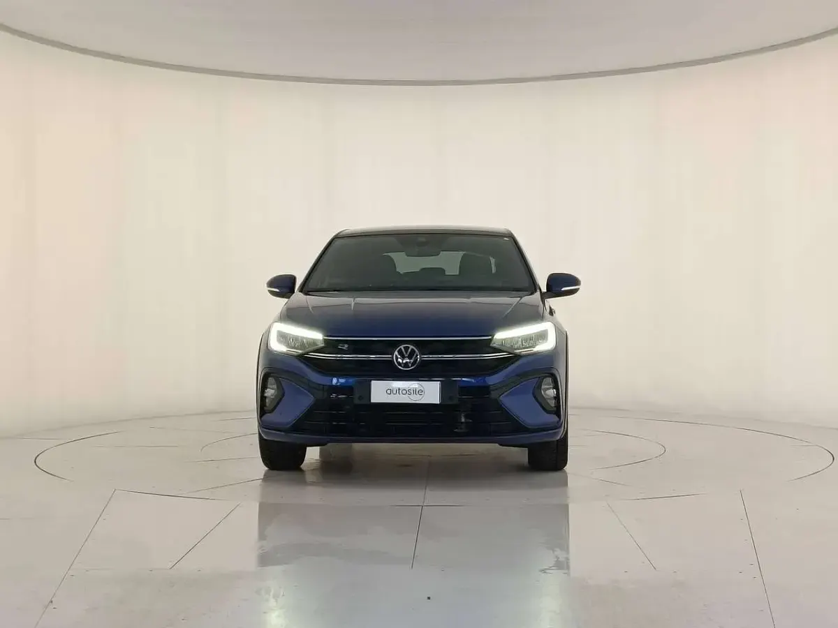 Usata VW Taigo R-line 150 CV (110 kW) 2023 Blu metallizzato SUV
