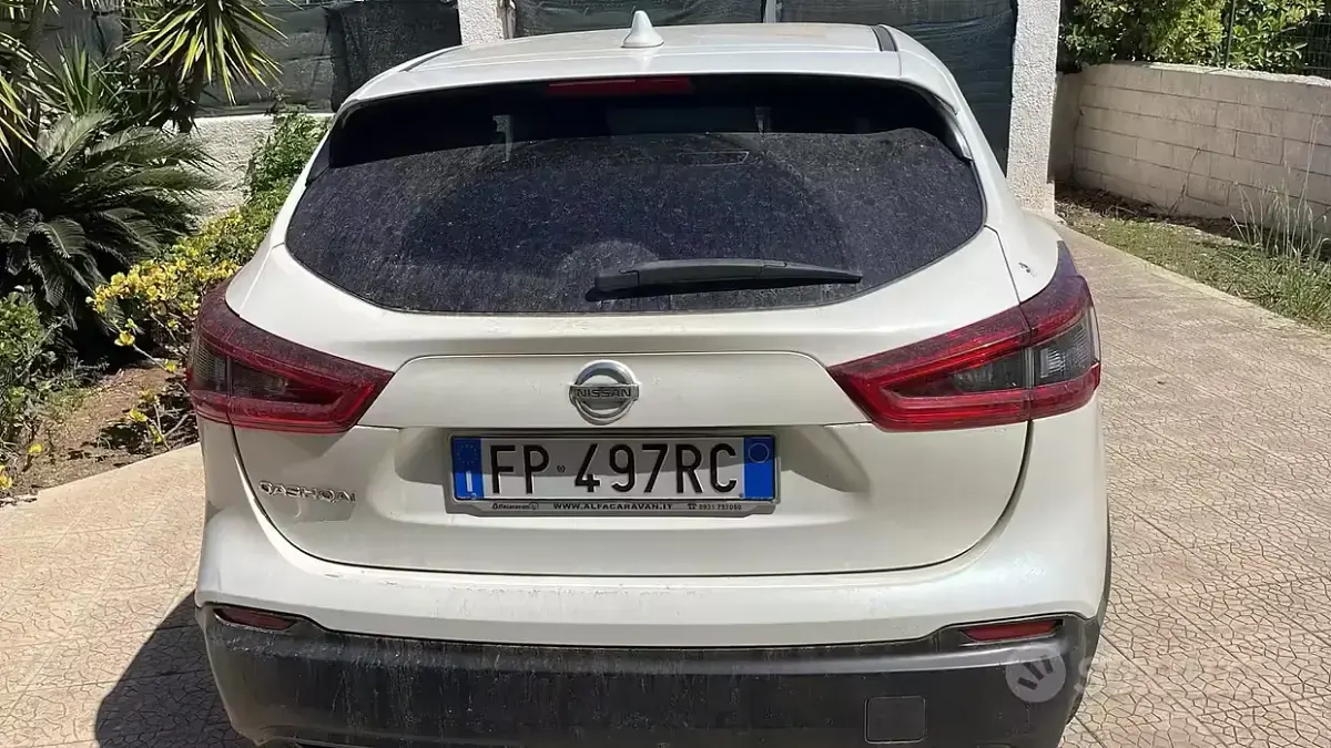 Gebraucht Nissan Qashqai Visia 110 PS (80 kW) 2018 Weiß SUV