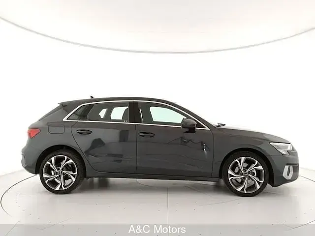 Usata Audi A3 Advanced Plus 116 CV (85 kW) 2022 Grigio Berlina