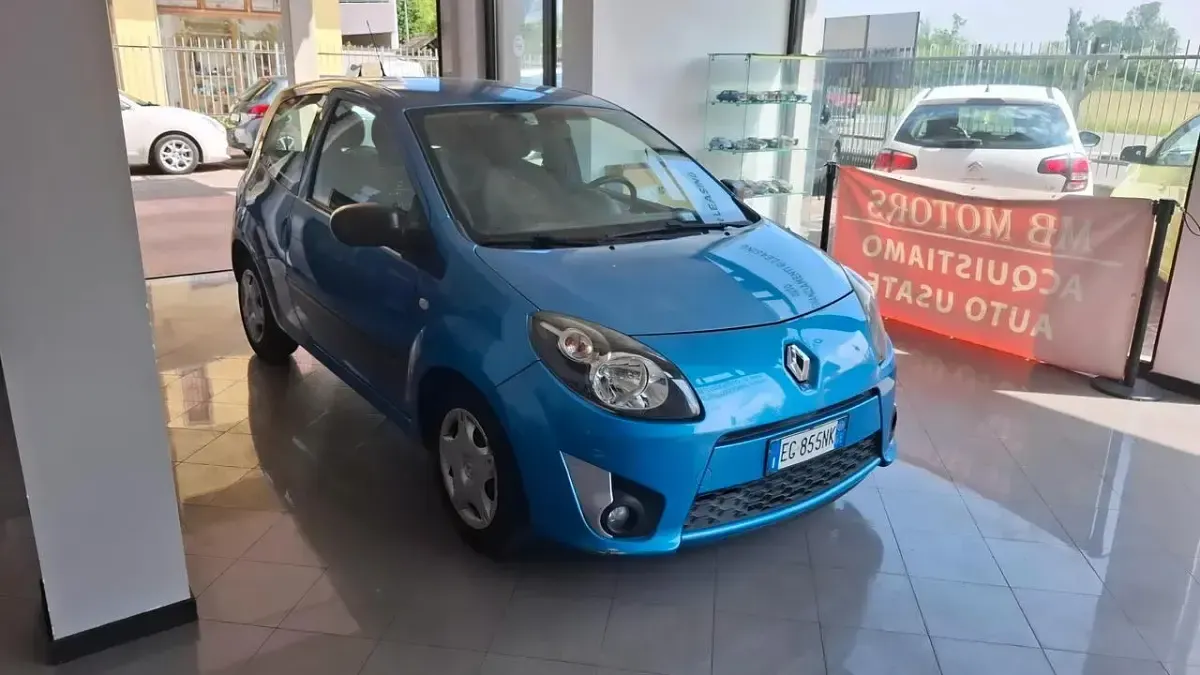 Usata Renault Twingo 75 CV (55 kW) 2011 Blu Utilitaria