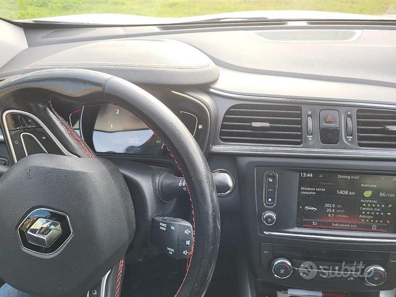 Usata Renault Kadjar 130 CV (95 kW) 2017 Bianco SUV