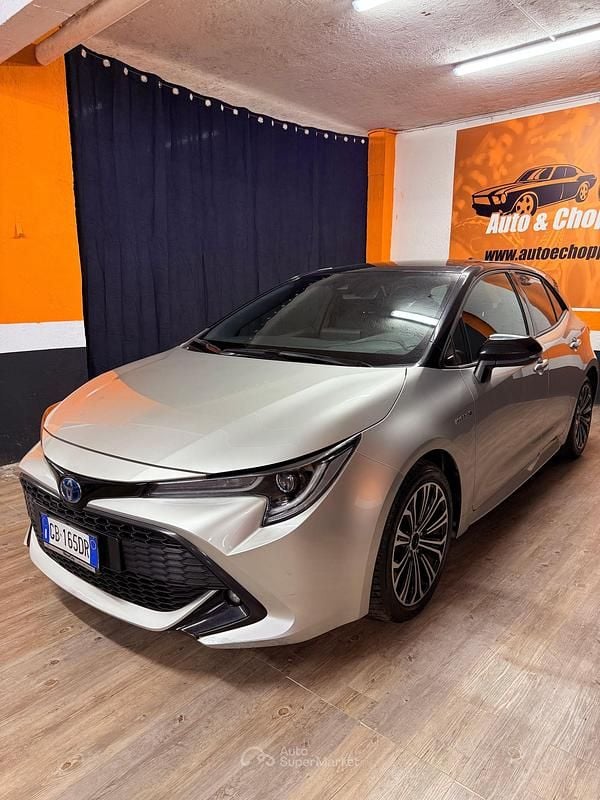 Usata Toyota Corolla Hybrid 122 CV (89 kW) 2020 Berlina