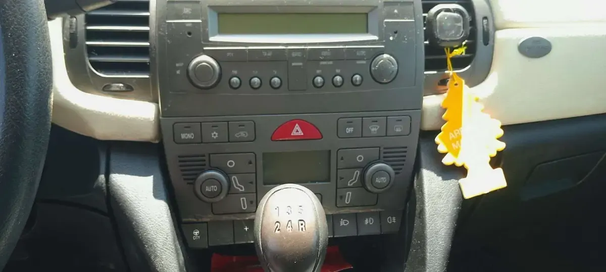 Usata Lancia Ypsilon 80 CV (58 kW) 2006 Utilitaria