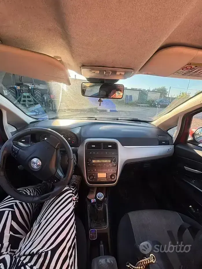 Usata Fiat Grande Punto 90 CV (66 kW) 2007 Rosso Utilitaria