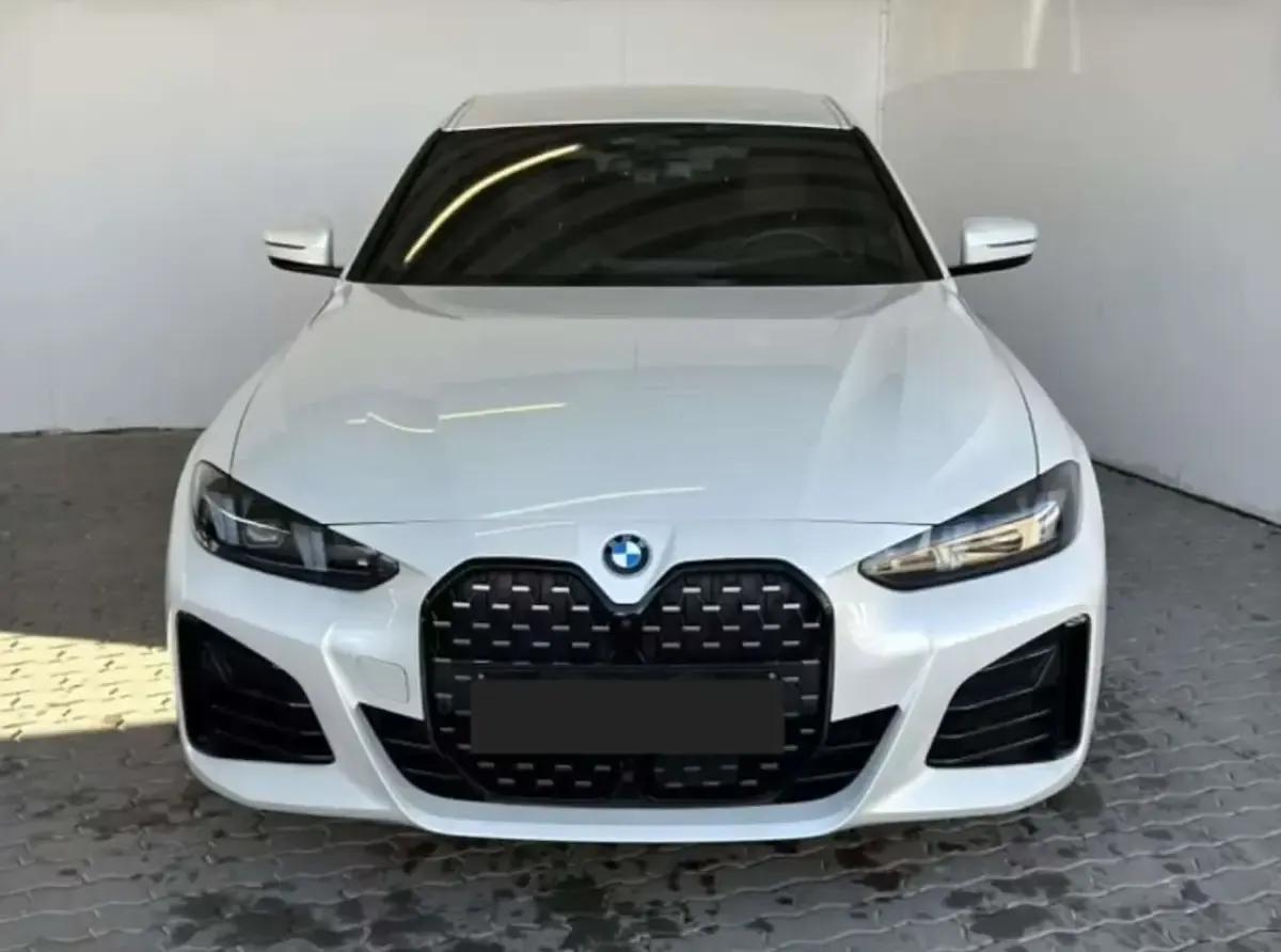Usata BMW 430 M Sport 286 CV (210 kW) 2025 Bianco Coupé