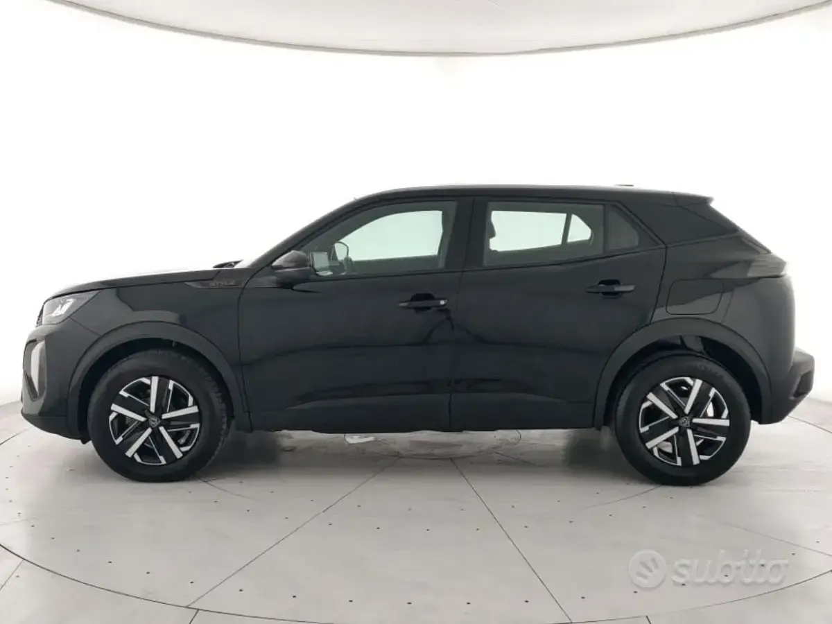 Usata Peugeot 2008 Style 136 CV (100 kW) 2025 Nero perla SUV