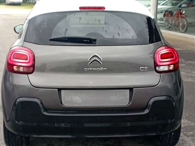Usata Citroën C3 PureTech 83 CV (61 kW) 2024 Bicolore Utilitaria
