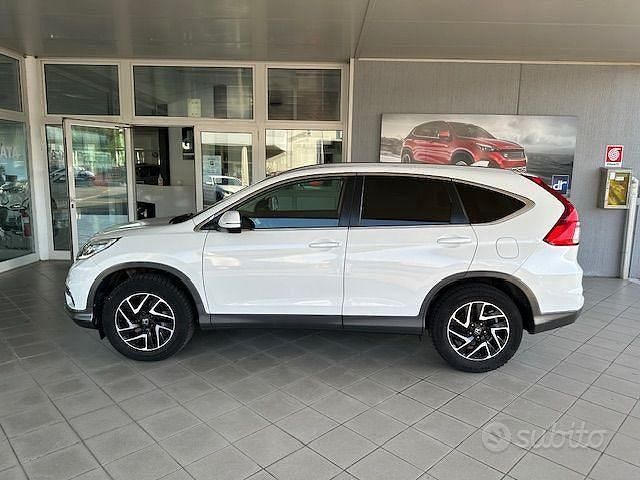Bianco(met.) Usata 2017 Honda CR-V Elegance Plus SUV | 17.500 € (Molto cara) - Immagine 1/4