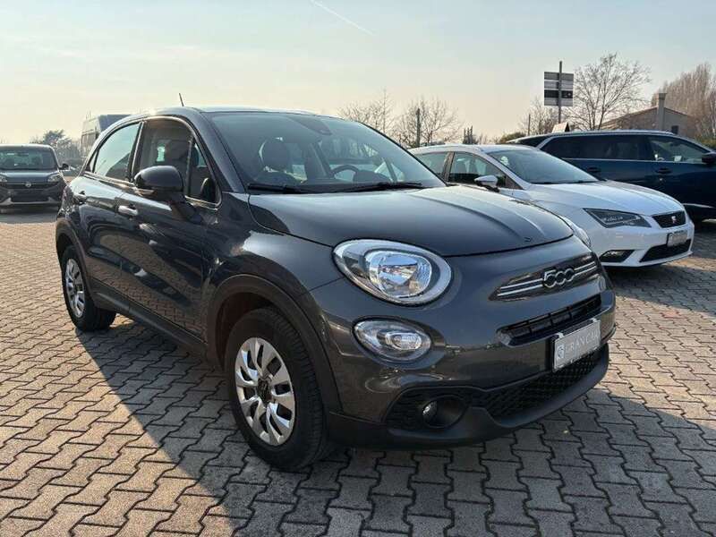 Usata Fiat 500X 95 CV (69 kW) 2023 Grigio scuro SUV