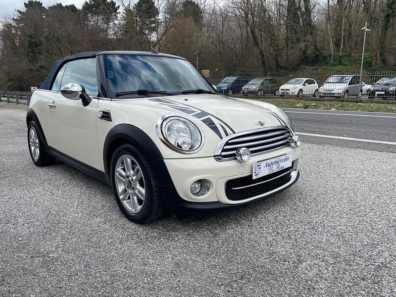 Beige Usata 2012 Mini Cooper D Cabriolet Cabrio | 10.300 € (Buon prezzo) - Immagine 1/4