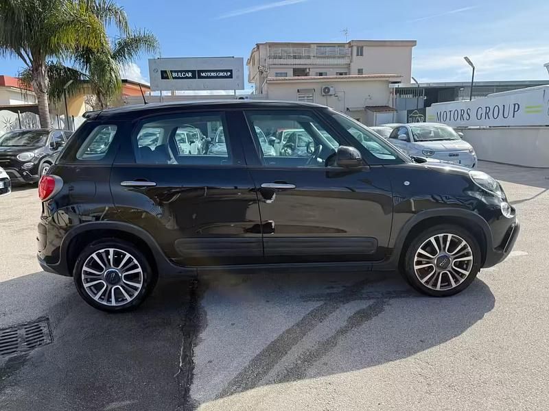 Usata Fiat 500L Cross 95 CV (69 kW) 2021 Nero Monovolume