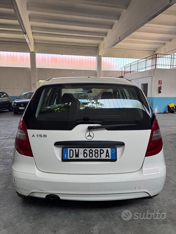 Usata Mercedes A150 Avantgarde 95 CV (69 kW) 2009 Bianco Berlina