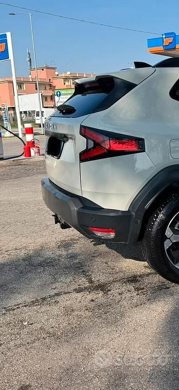 Usata Dacia Duster 101 CV (74 kW) 2024 Grigio SUV