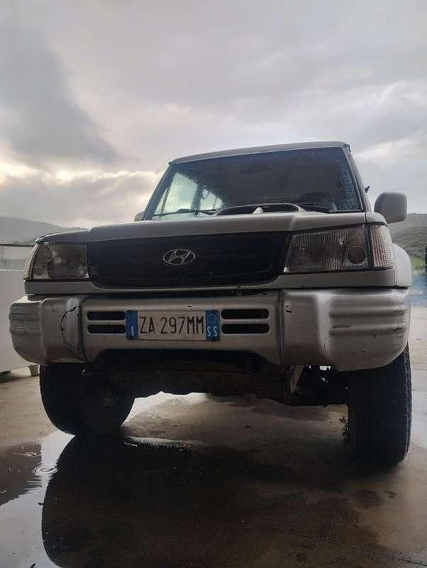 Usata Hyundai Galloper 101 CV (74 kW) 2000 SUV