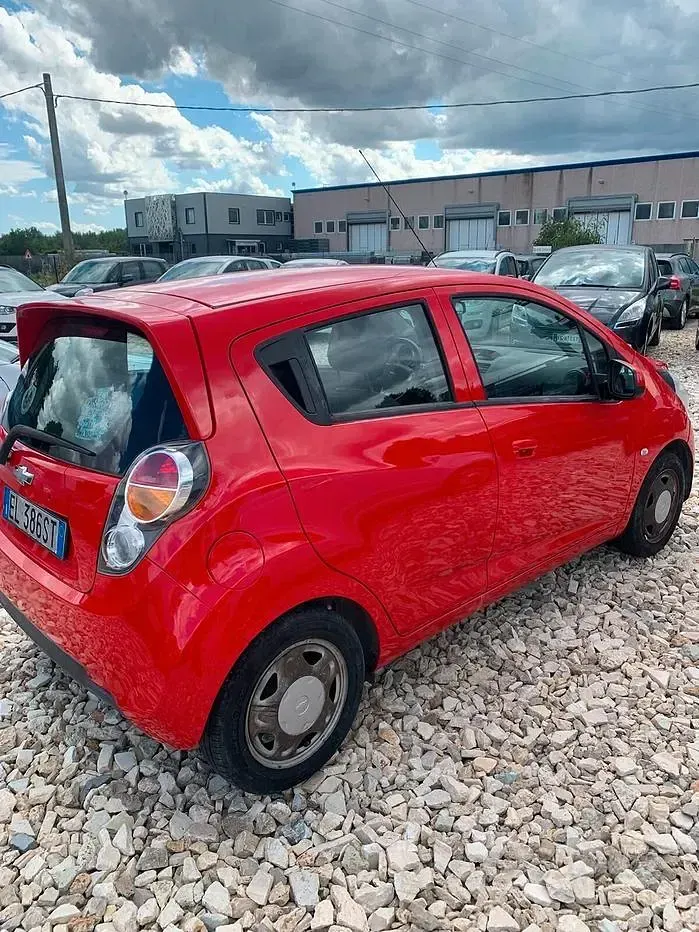 Usata Chevrolet Spark 65 CV (47 kW) 2012 Rosso Utilitaria