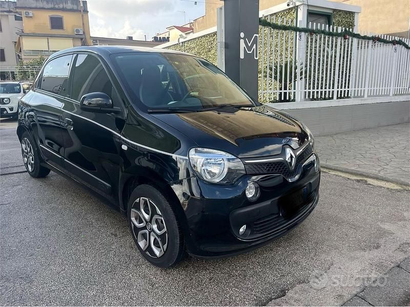 Usata Renault Twingo Intens 110 CV (80 kW) 2017 Nero Utilitaria