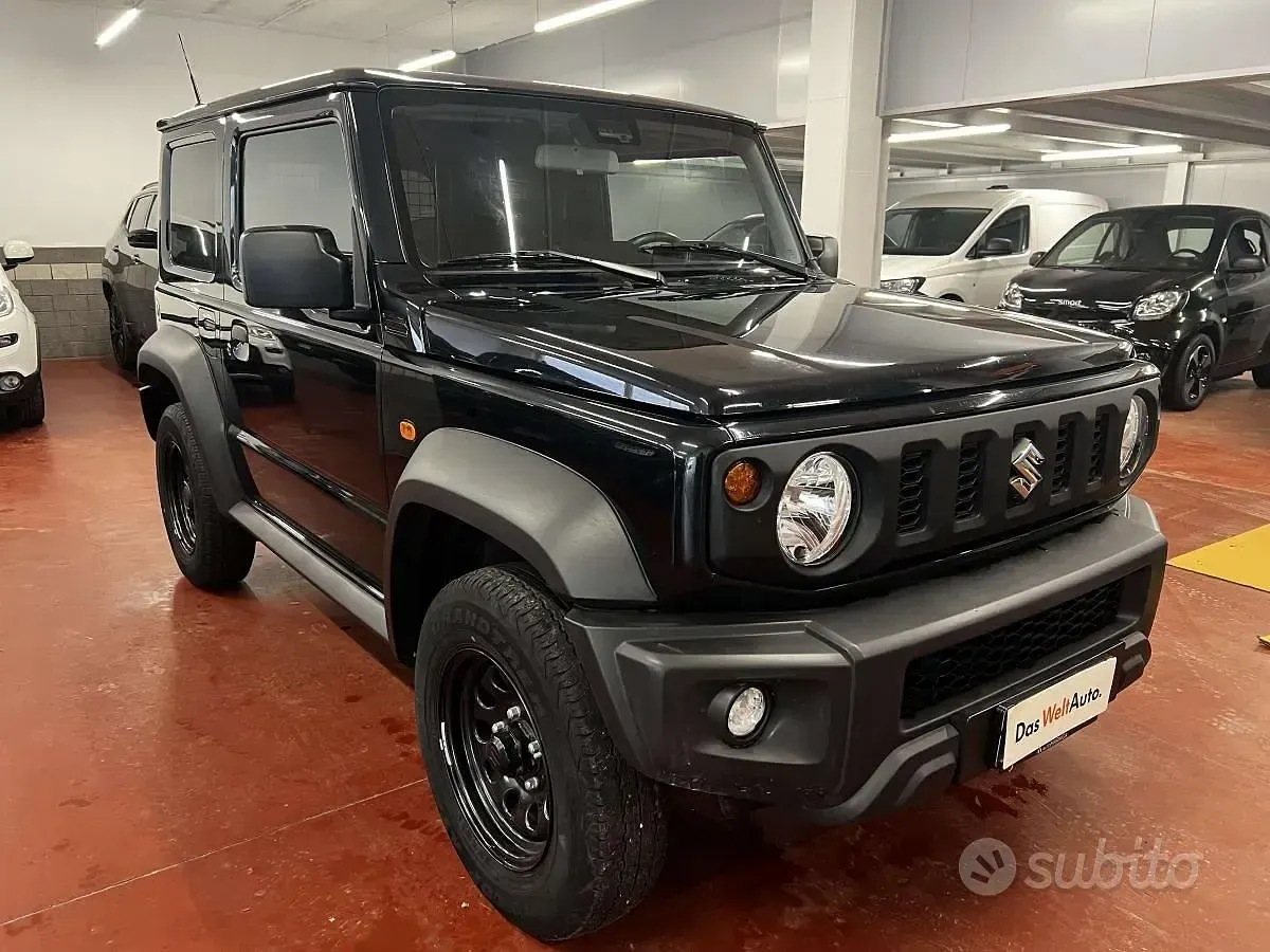 Usata Suzuki Jimny 102 CV (75 kW) 2022 Nero SUV