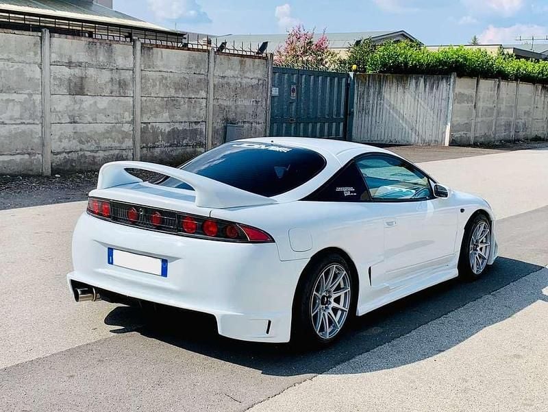 Usata Mitsubishi Eclipse 150 CV (110 kW) 1997 Bianco Coupé