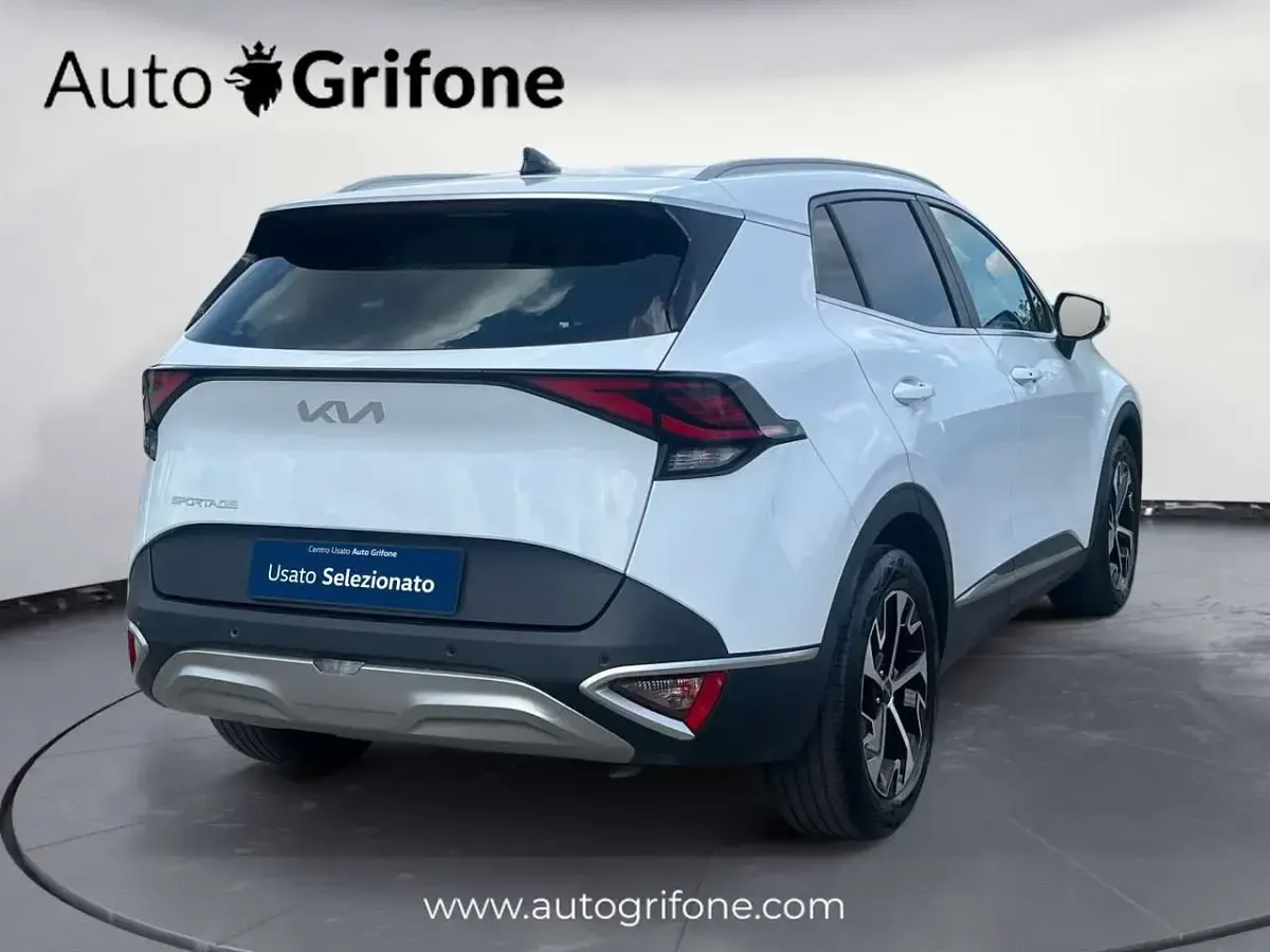 Usata Kia Sportage GT-Line 252 CV (185 kW) 2024 Bianco SUV