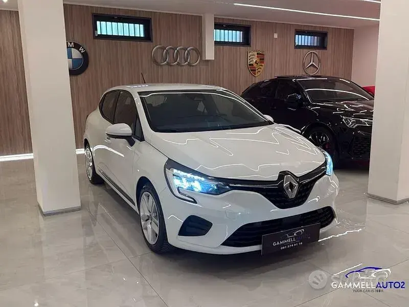 Usata Renault Clio V Zen 140 CV (102 kW) 2022 Bianco Berlina
