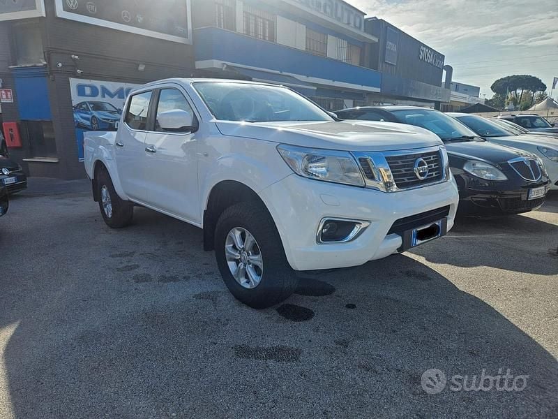Usata Nissan Navara N-Connecta 163 CV (119 kW) 2018 Bianco Pick-up