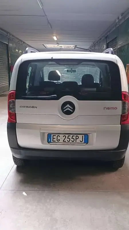 Usata Citroën Nemo XTR 75 CV (55 kW) 2011 Argento Monovolume
