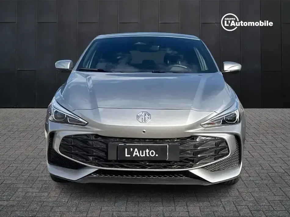 Usata MG MG3 Luxury 102 CV (75 kW) 2025 Utilitaria