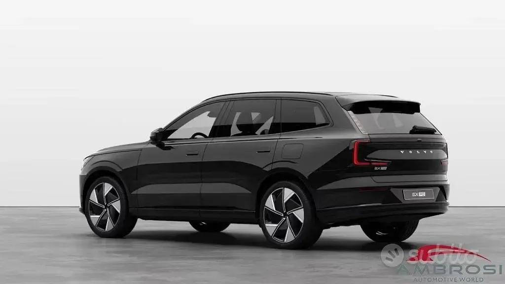 Nuova Volvo EX90 Standard 141 kW (192 CV) 2026 Nero SUV