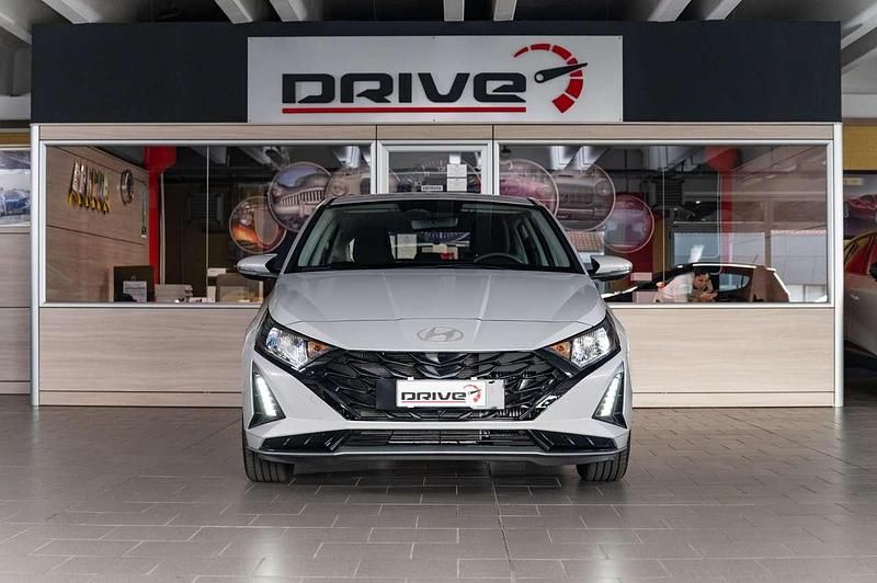 Nuova Hyundai i20 90 CV (66 kW) 2026 Grigio Utilitaria