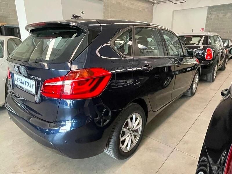 Usata BMW 218 Active Tourer Advantage 150 CV (110 kW) 2018 Blu met. Monovolume