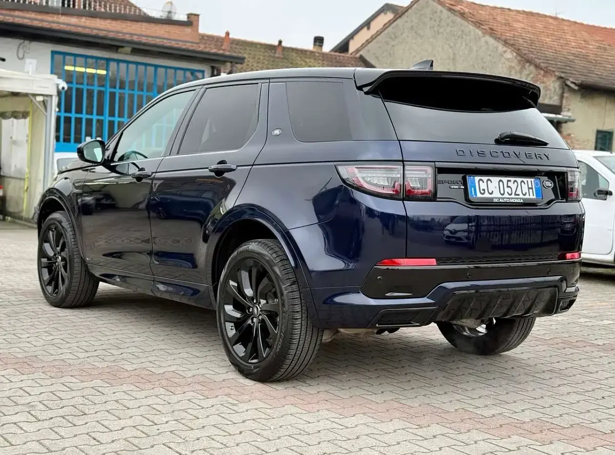 Usata Land Rover Discovery 5 SE Dynamic 179 CV (131 kW) 2020 Blu/azzurro SUV