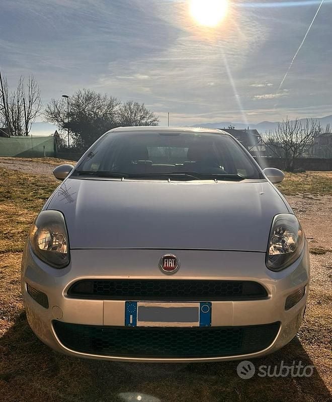 Usata Fiat Grande Punto 2013 Grigio Utilitaria
