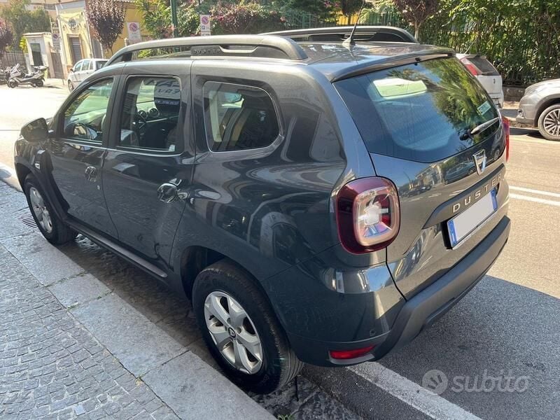Usata Dacia Duster Anniversary 101 CV (74 kW) 2021 Grigio SUV