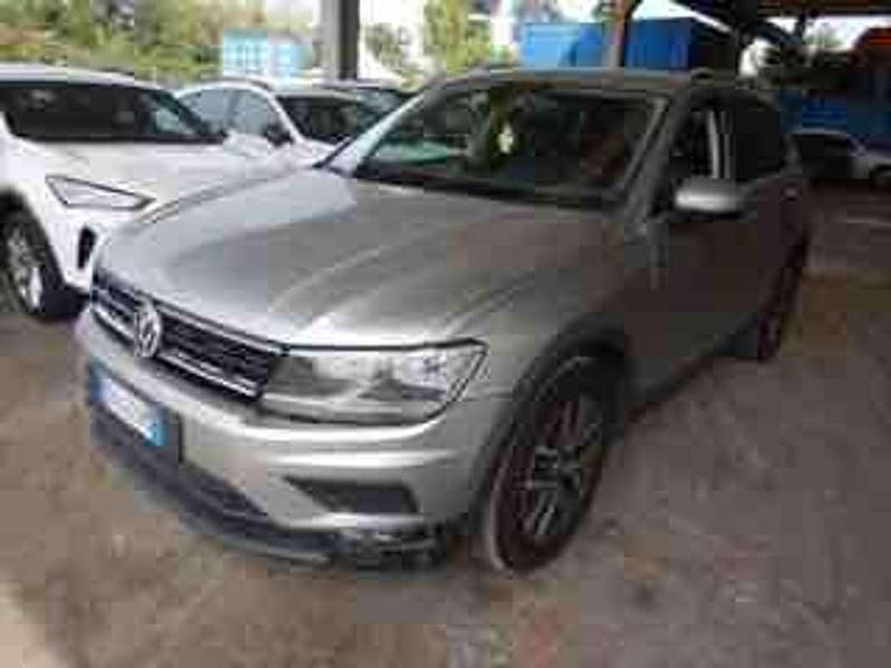 Usata VW Tiguan Business 150 CV (110 kW) 2020 Argento SUV