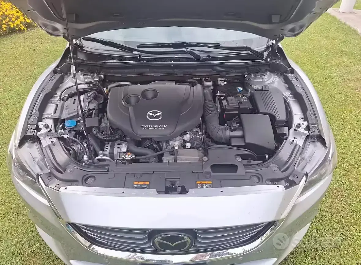 Usata Mazda 6 175 CV (128 kW) 2016 Grigio Station wagon